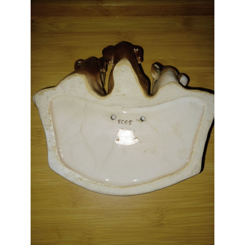 Enesco Marilyn Exclusive #5C65 Boxer Puppies Basket Ceramic Wall Plaque 6" x 6" - Picture 6 of 6